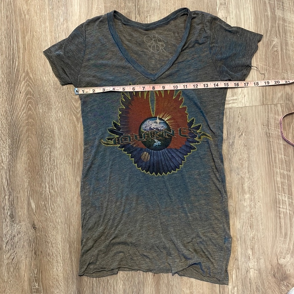 Vintage Journey v-neck Rockn’Roll Burnout tee